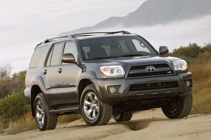  Toyota 4Runner 2006 года  (фото 32 из 50)